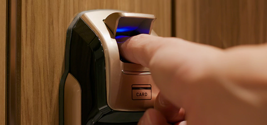 Locksmith Company For Window Lock Installation in El Rio, California