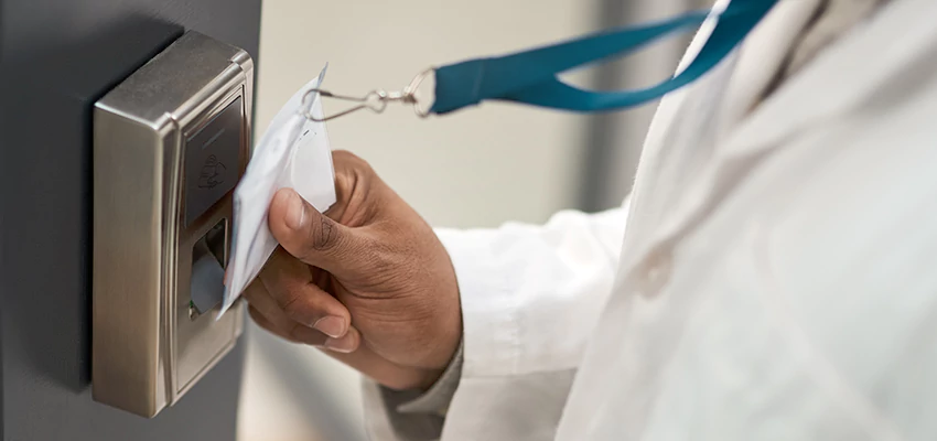 Commercial Locksmith For Rekey in El Rio, CA